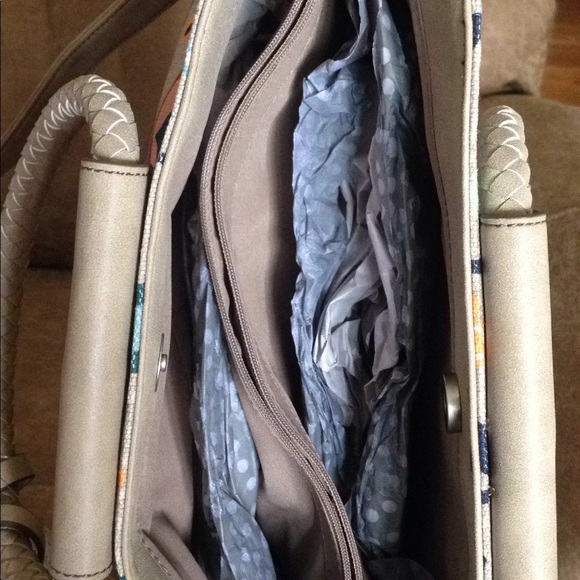 🎉HP🎉 Relic Crossbody Bag Fiona Ring Tote - Picture 7 of 11